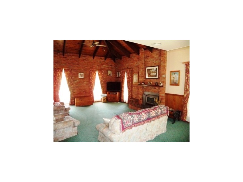 3 Franke Road, Kerang VIC 3579