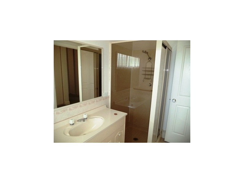 Unit 3/64 Fitzroy, Kerang VIC 3579