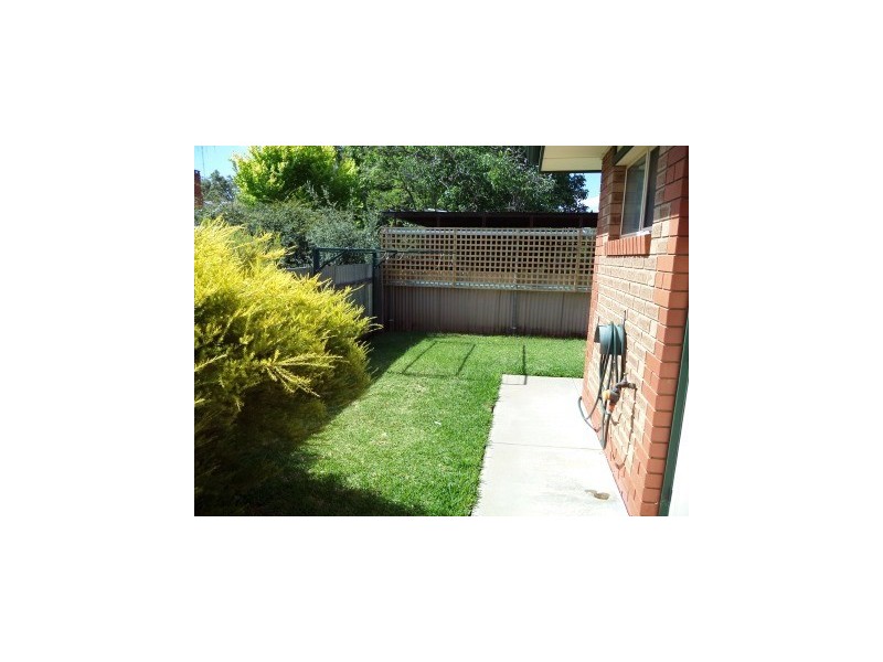 Unit 3/64 Fitzroy, Kerang VIC 3579