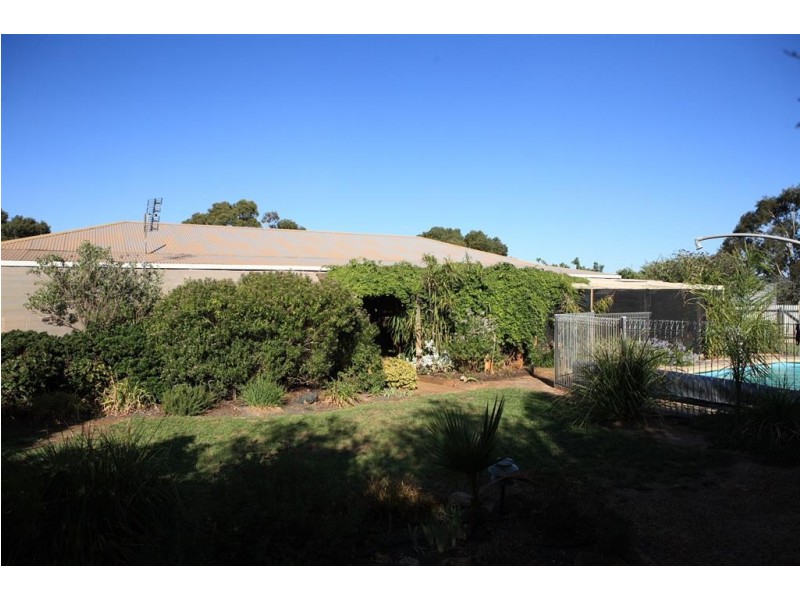 48 Dunn Road, Stawell VIC 3380