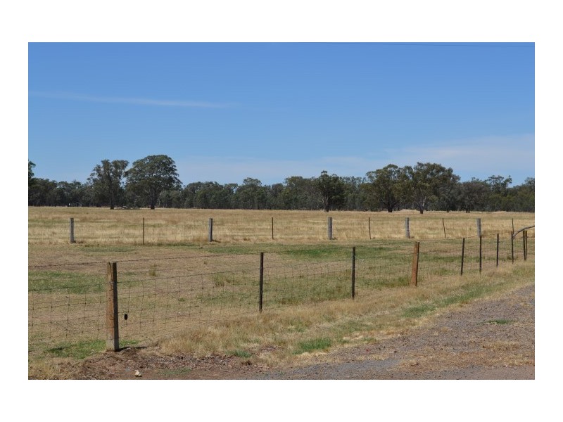 97 Cook Rd, Baddaginnie VIC 3670