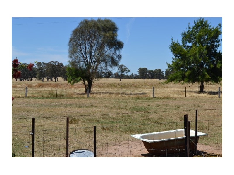 97 Cook Rd, Baddaginnie VIC 3670