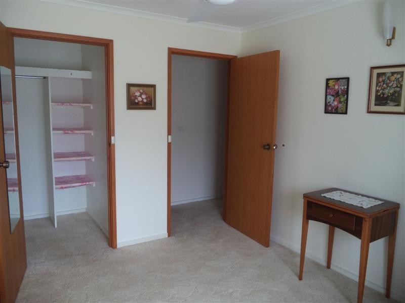 Unit 2/53 Shadforth Street, Kerang VIC 3579