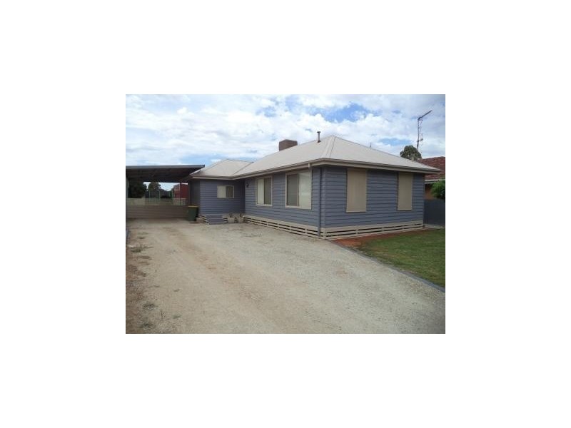 227 Westblade Avenue, Kerang VIC 3579