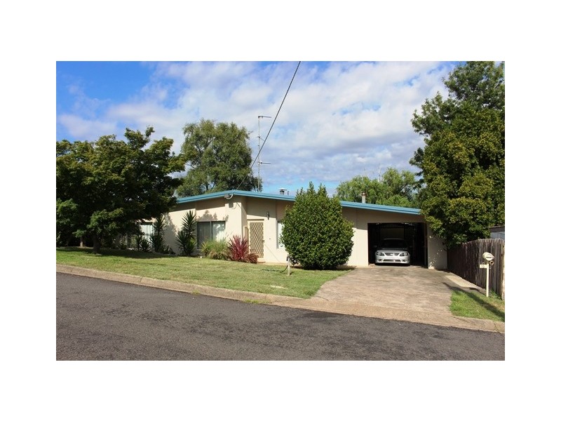 16 Villeneuve Street, Alexandra VIC 3714