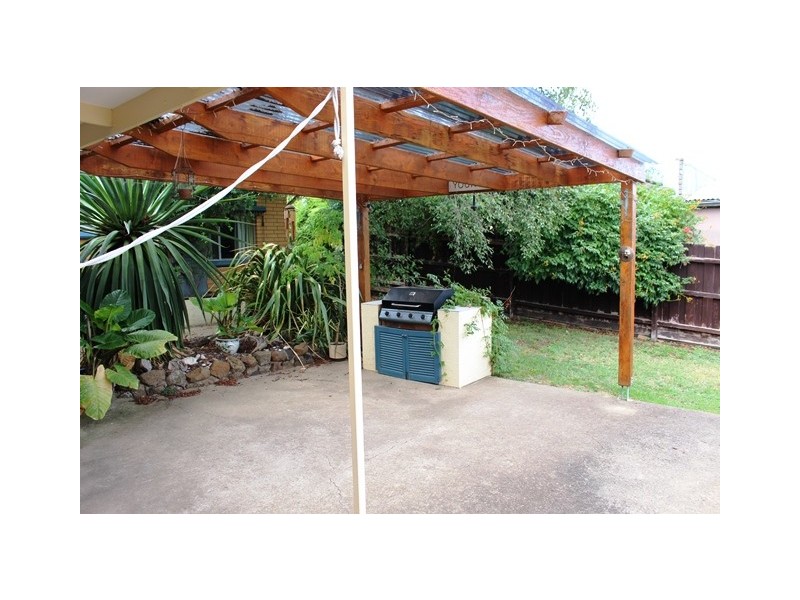 16 Villeneuve Street, Alexandra VIC 3714