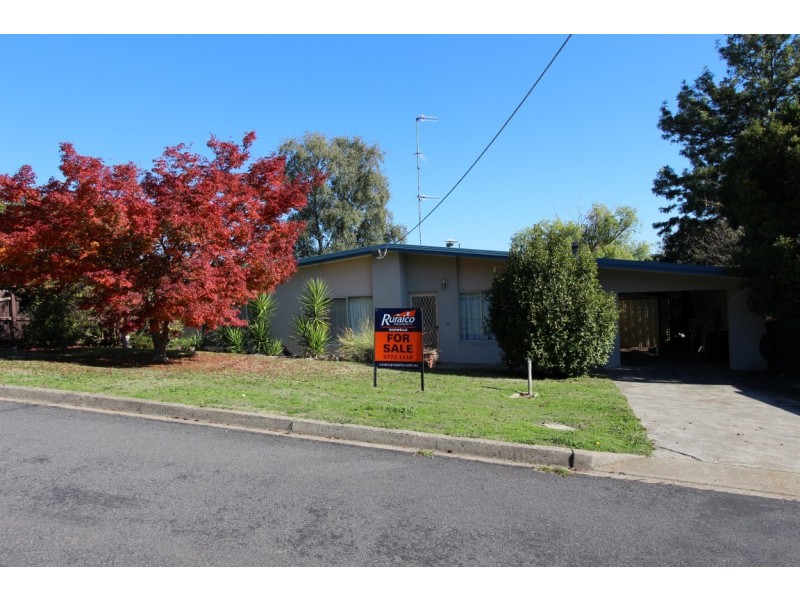 16 Villeneuve Street, Alexandra VIC 3714