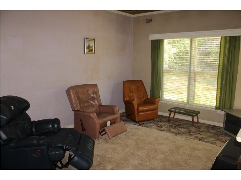 68 Malvern Park Rd, Denison VIC 3858