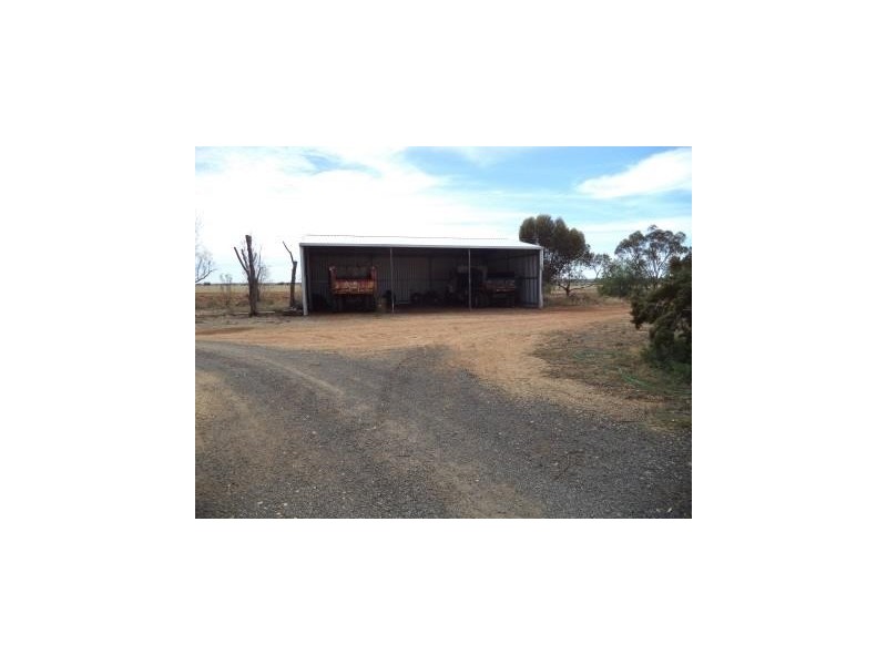 167 Wells Road, Lake Charm VIC 3581