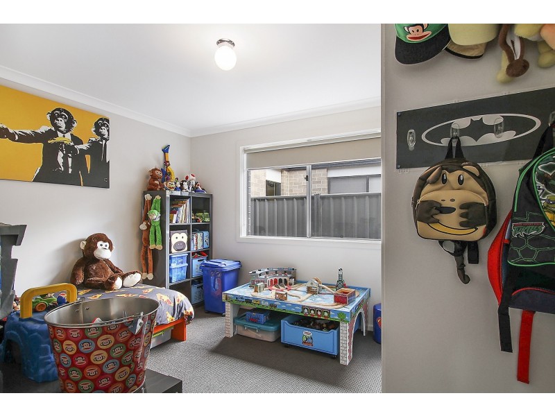 16 Hilltop Crescent, Heyfield VIC 3858