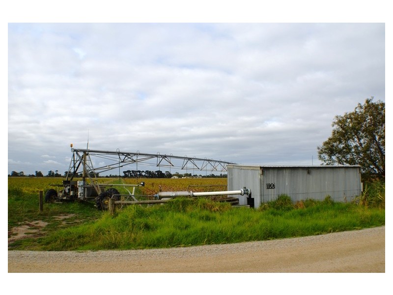 195 Bayles Cora Lynn Road, Cora Lynn VIC 3814