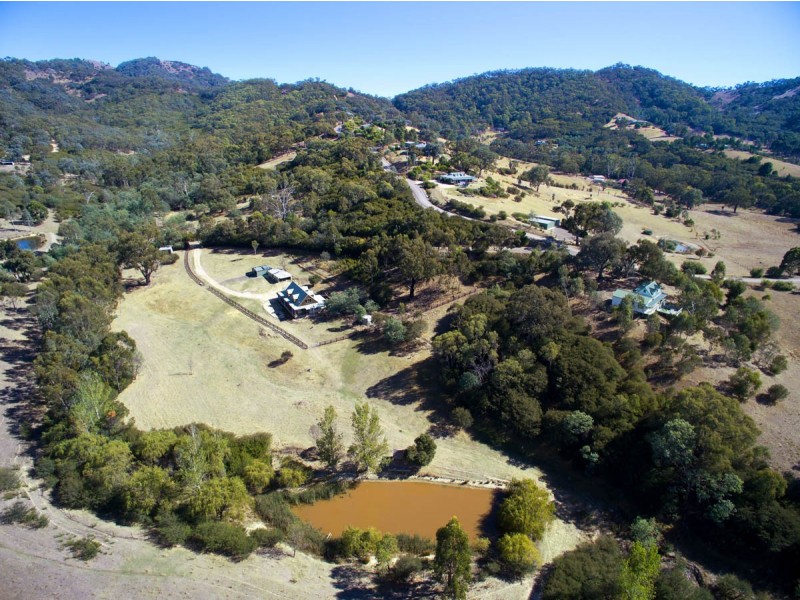 63 Alford Avenue, Eildon VIC 3713