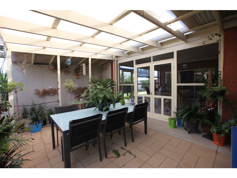 4 Wise Street, Kerang VIC 3579