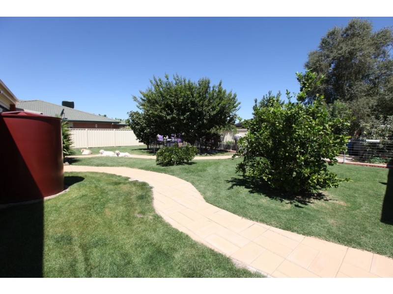 4 Wise Street, Kerang VIC 3579