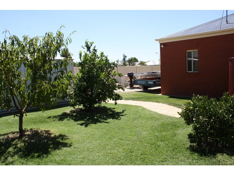 4 Wise Street, Kerang VIC 3579