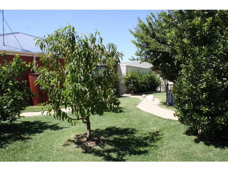 4 Wise Street, Kerang VIC 3579