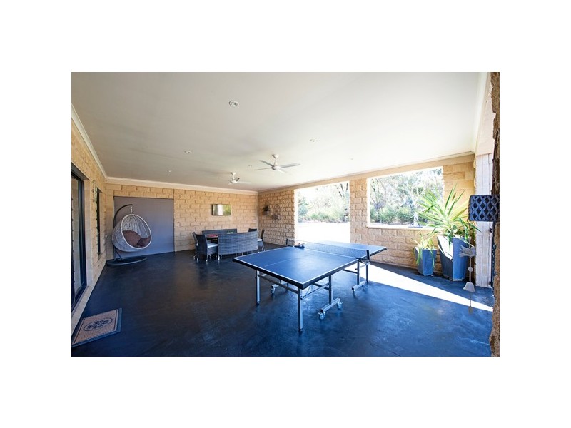 7 Charlie Gray Close, Swan Hill VIC 3585