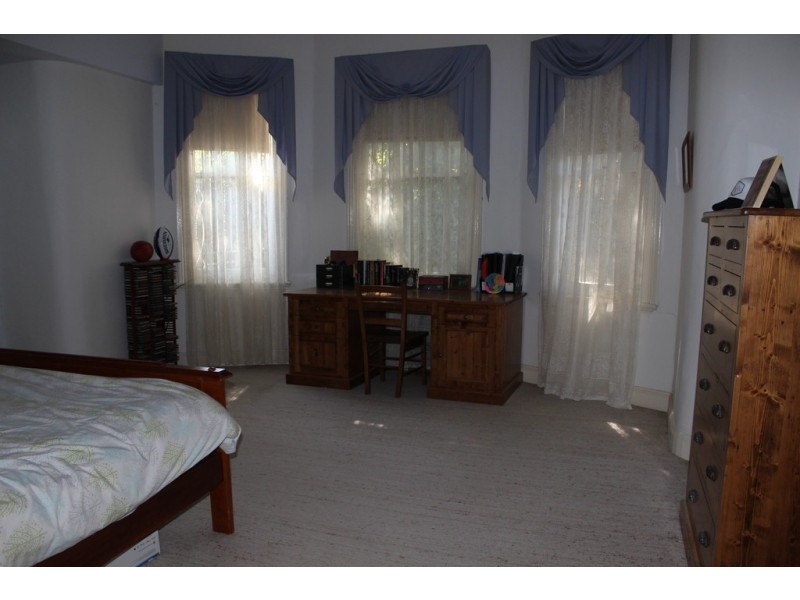 120 Victoria Street, Kerang VIC 3579