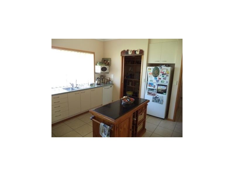 400 Murphy Lake Road, Kerang VIC 3579