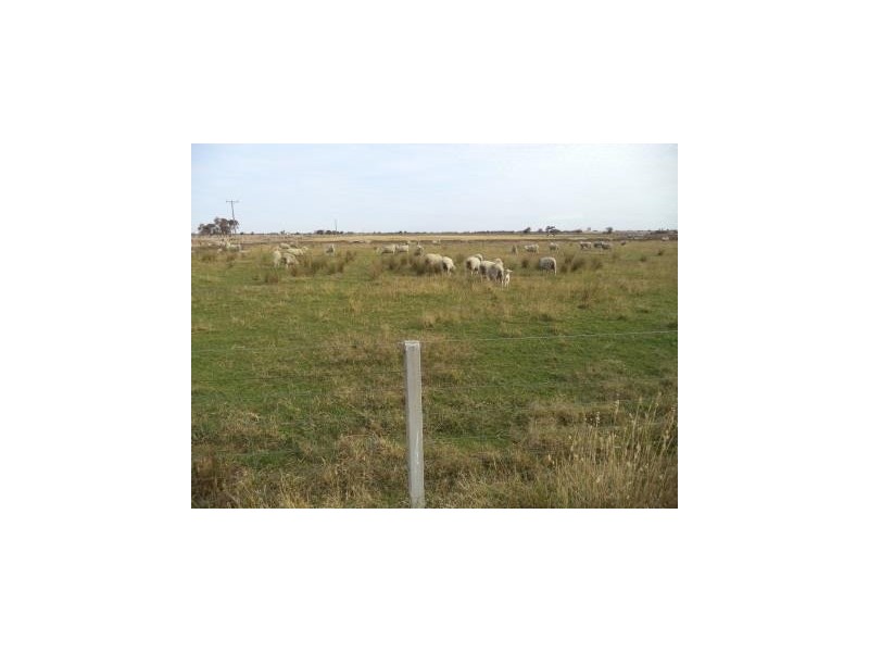 400 Murphy Lake Road, Kerang VIC 3579