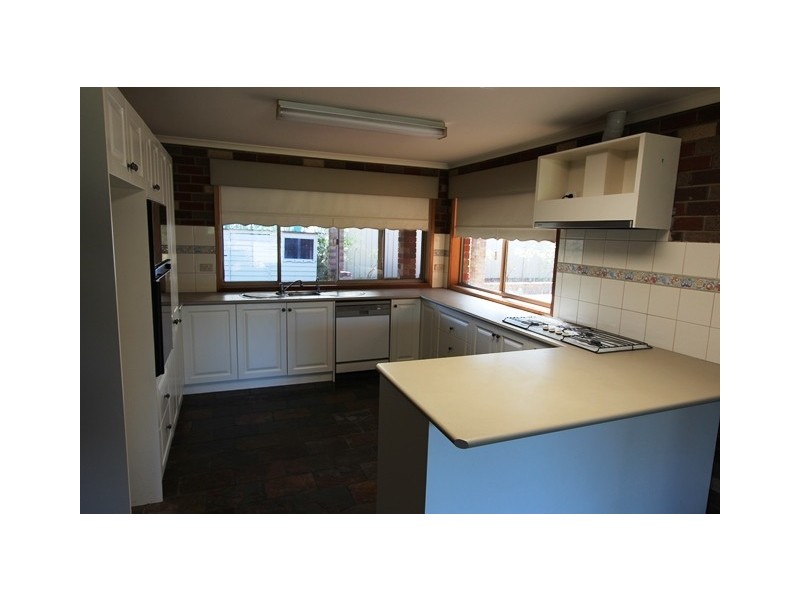 1A Park Avenue, Eildon VIC 3713