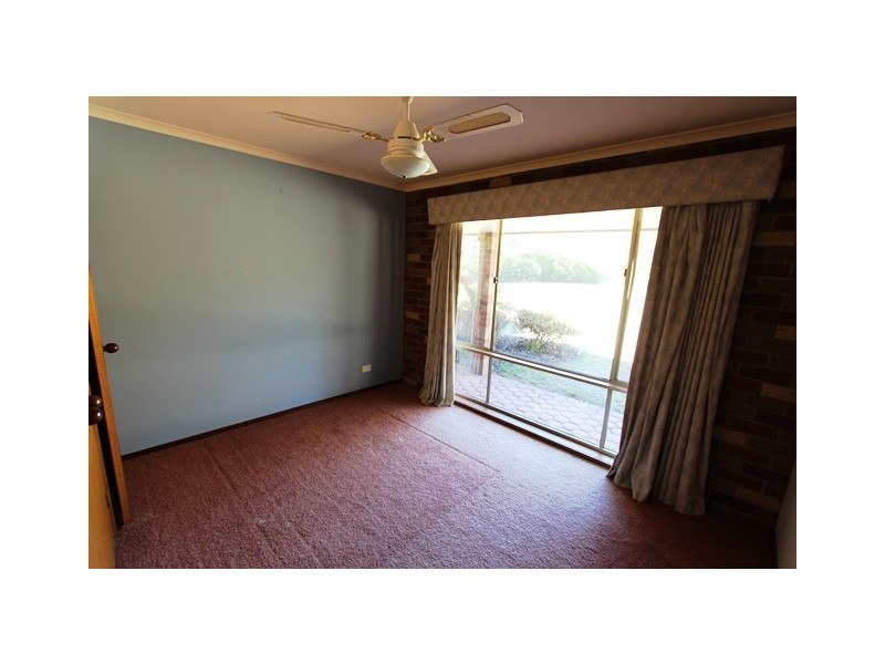 1A Park Avenue, Eildon VIC 3713