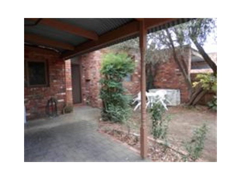 Unit 2 5 Shaw, Moama NSW 2731