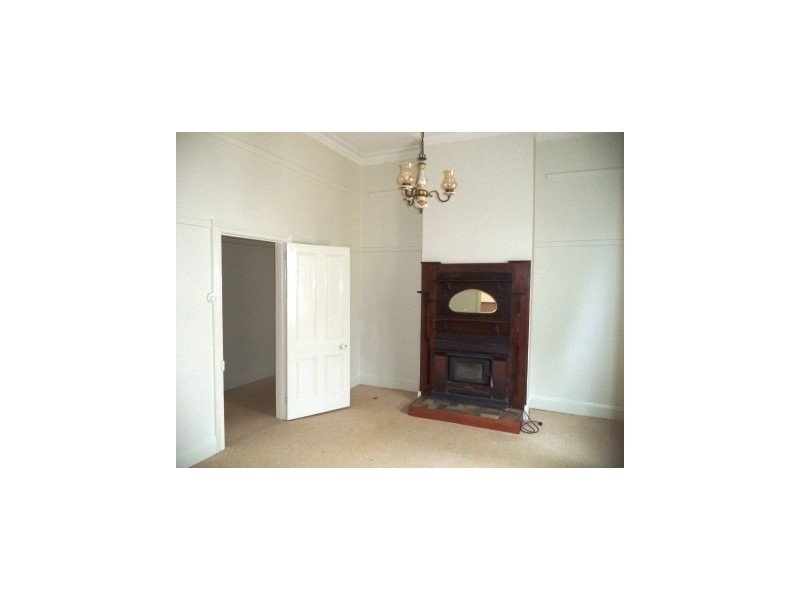 100 Victoria Street, Kerang VIC 3579