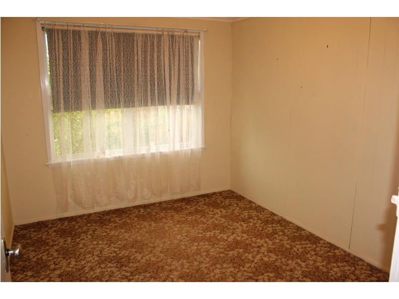 29 Mills Street, Heyfield VIC 3858