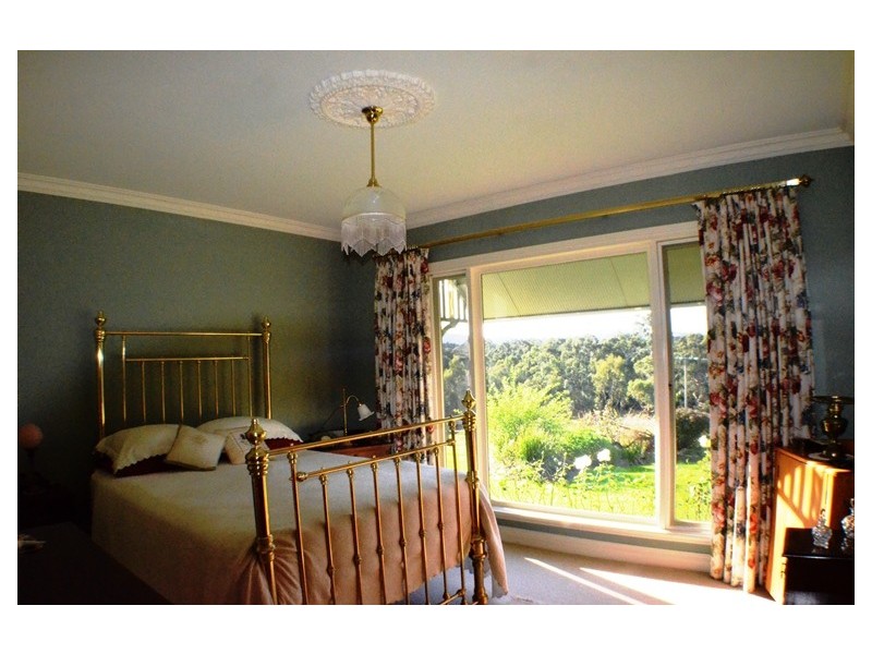 65 Leppitt Road, Melbourne VIC 3000