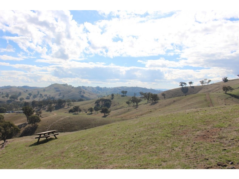 7498 Maroondah Highway, Kanumbra VIC 3719