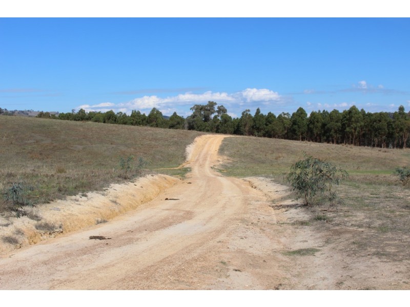 7498 Maroondah Highway, Kanumbra VIC 3719