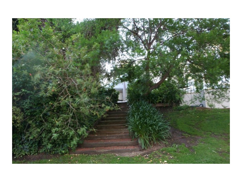 222-224 Wharparilla Drive, Echuca VIC 3564