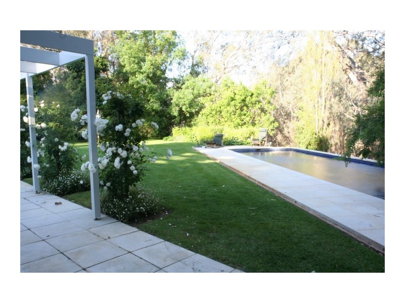 222-224 Wharparilla Drive, Echuca VIC 3564