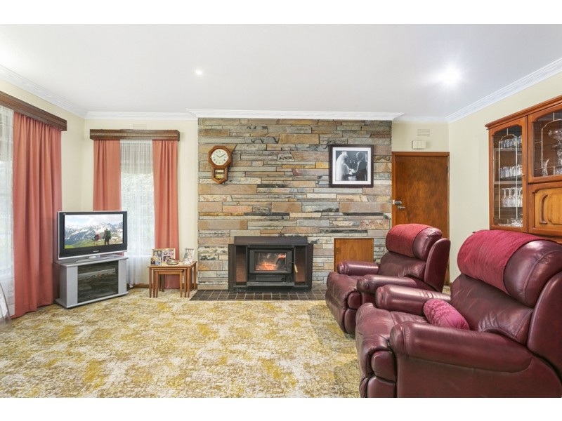 702 Burnewang Road, Elmore VIC 3558