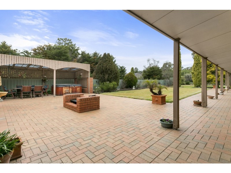 25 CAMPASPE STREET, Elmore VIC 3558