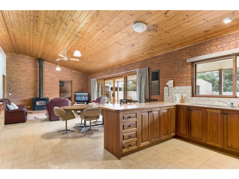 25 CAMPASPE STREET, Elmore VIC 3558