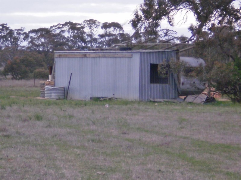 . Wardle Rd, Slaty Creek VIC 3477
