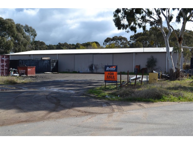 15 Ladderhill Road, Pyalong VIC 3521