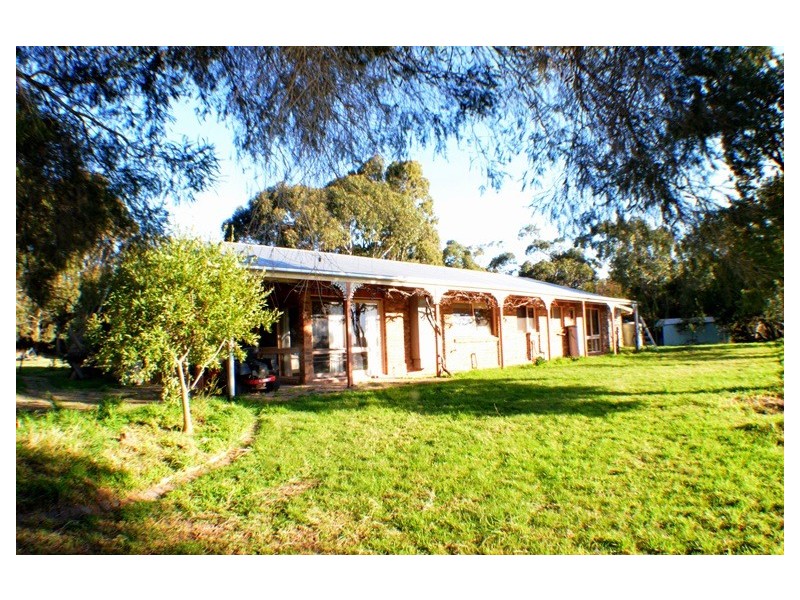 1 Loughridge Court, Grantville VIC 3984