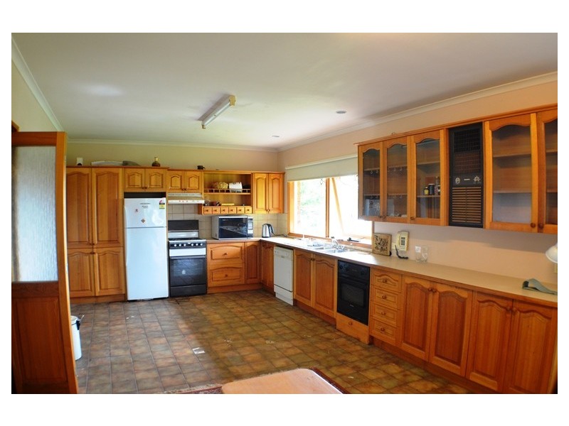 1 Loughridge Court, Grantville VIC 3984