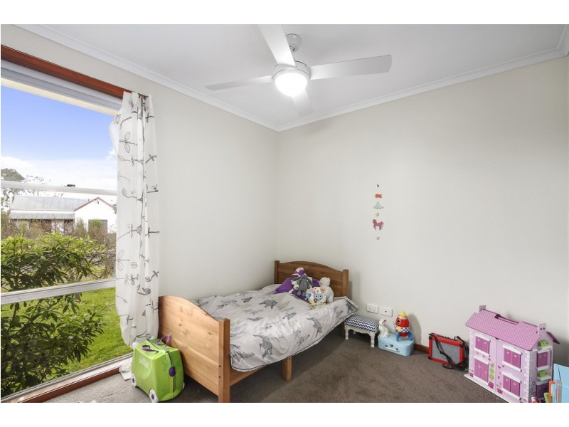 25 Mills Street, Heyfield VIC 3858