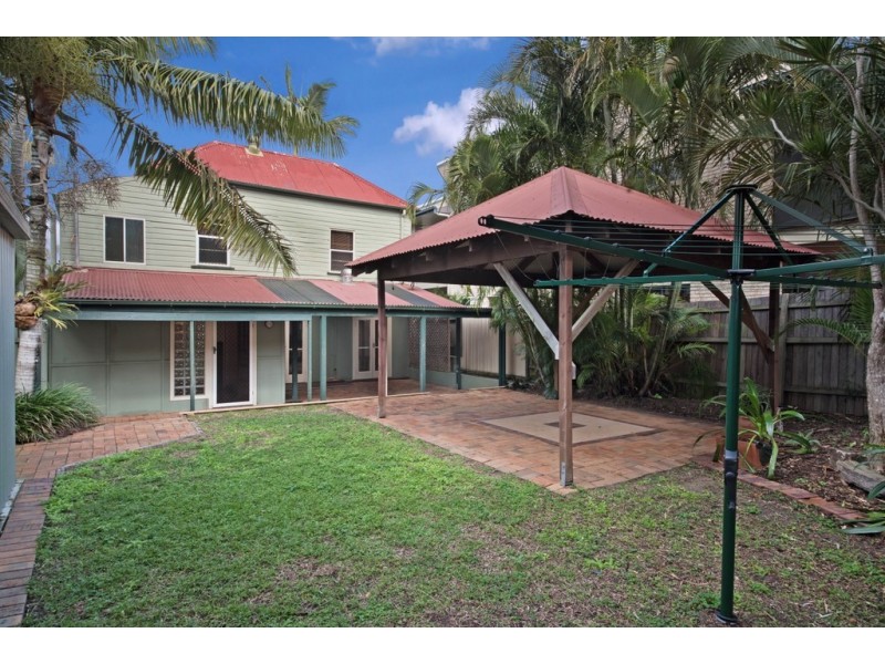 16 Robertson Avenue, Margate QLD 4019