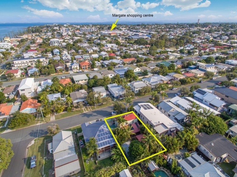 16 Robertson Avenue, Margate QLD 4019