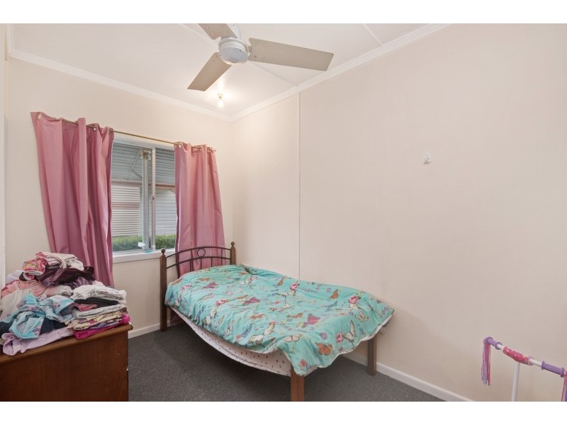127 Maine Road, Clontarf QLD 4019