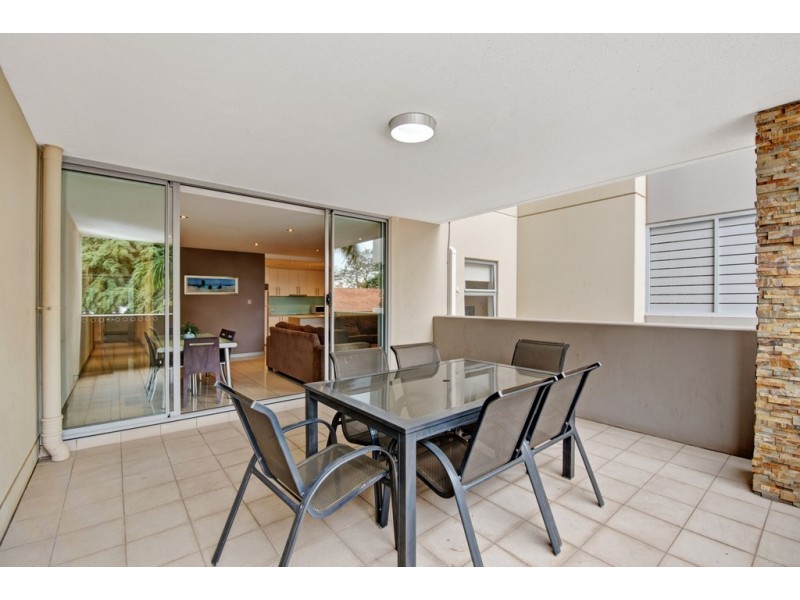 3/83 Marine Parade, Redcliffe QLD 4020