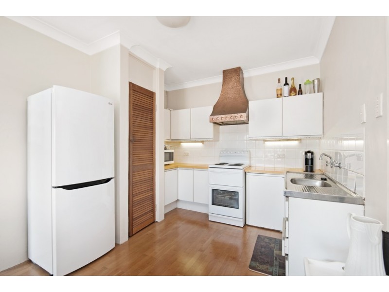 6/83 Georgina Street, Woody Point QLD 4019