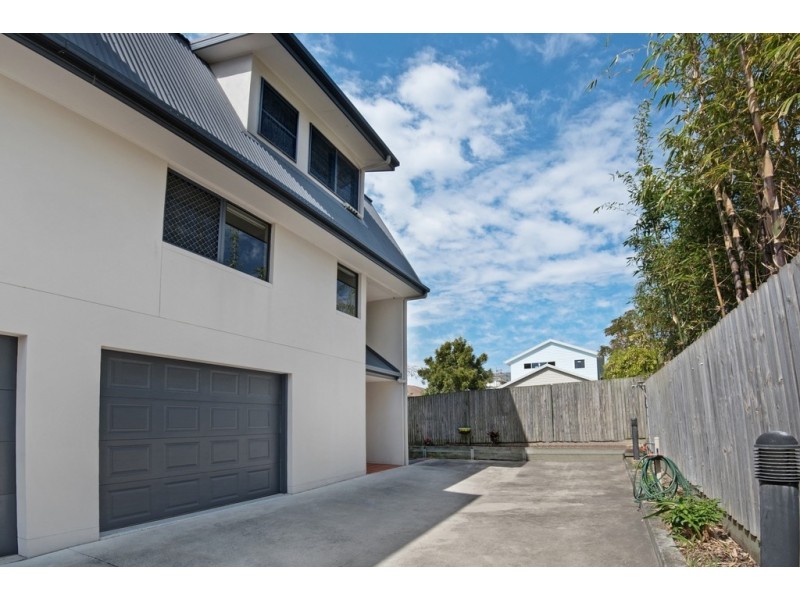 1/11 Georgina Street, Woody Point QLD 4019