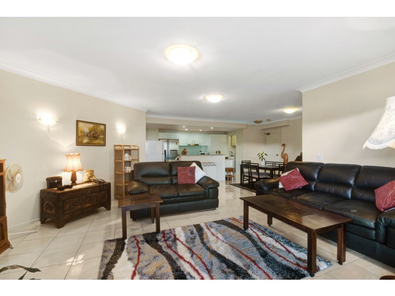 4/30 Gayundah Esplanade, Woody Point QLD 4019