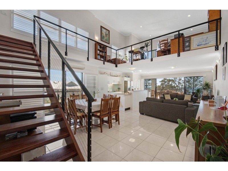 12/30 Gayundah Esplanade, Woody Point QLD 4019